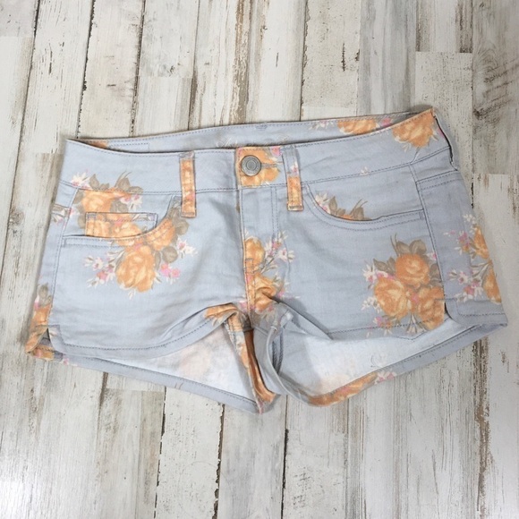AEO Floral Denim Jean Shorts Booty Daisy Dukes 2 Blue Orange Flowers Summer - Picture 1 of 4